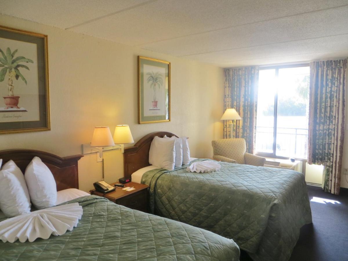 Days Inn By Wyndham Orlando Airport Florida Mall Room photo